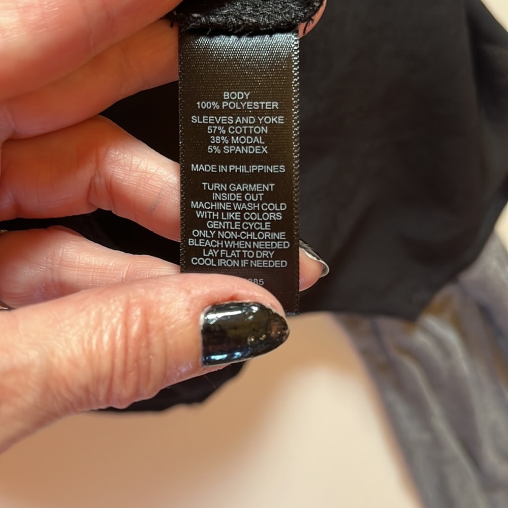 Express 3/4 length sleeve blouse - Picture 6 of 6